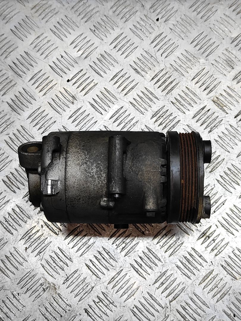 компрессор кондиционера Ford C-Max 1 поколение 2005, 1.8 л., i, CSDA, бензин, МКПП, передний привод, 3M5H19D629CF - фото №1