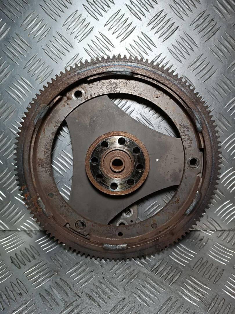 Маховик АКПП (драйв плата) Audi A8 D3/4E 2004, 4.2 л., i, бензин, АКПП, 077105323G - фото №1