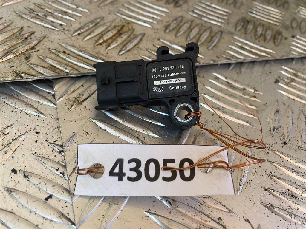 датчик абсолютного давления Opel Zafira 2 поколение (B) 2007, 1.6 л., i, бензин, 261230146 - фото №1