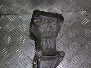 кронштейн двигателя Mercedes-Benz C-Класс W203/S203/CL203 [рестайлинг] 2006, 2.2 л., CDi, дизель, A6112230704