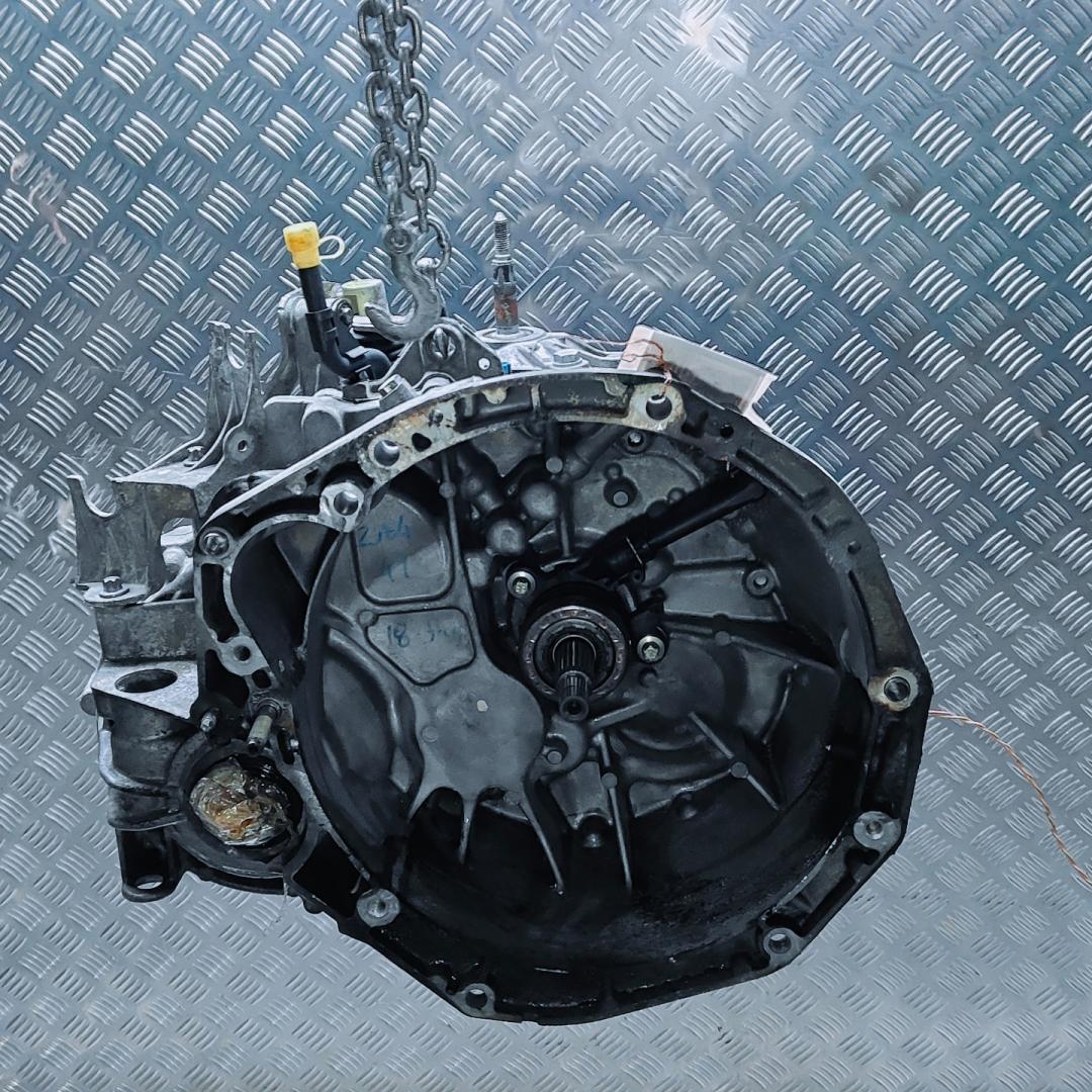 КПП механическая (МКПП) Renault Grand Scenic 2 поколение 2005, 2.0 л., i, F4R 770, бензин, 6МКПП, передний привод, ND0014 - фото №1