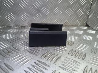 заглушка заднего бампера под крюк Land Rover Discovery 5 поколение 2018, 3.0 л., 306DT, дизель, АКПП, фиолетовый, полный привод, правый руль, HY3266410AB