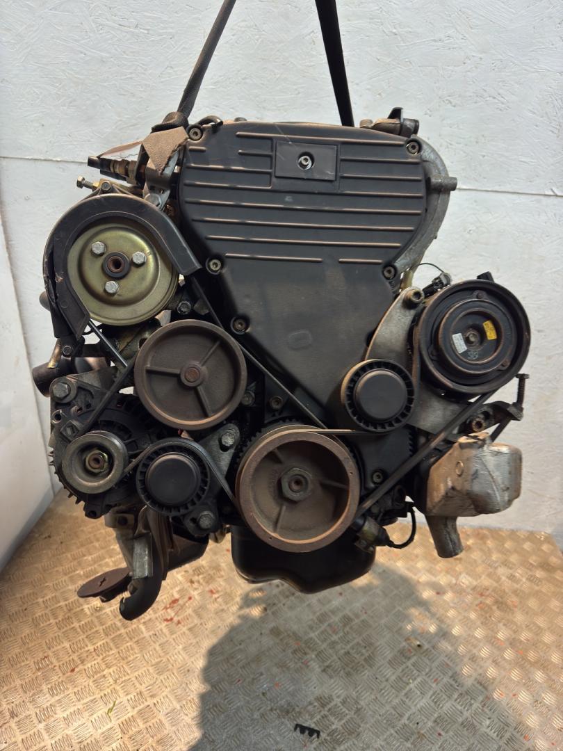 двигатель Fiat Brava 1 поколение 1997, 1.6 л., i, 182 A4.000, бензин, АКПП, передний привод, 182A4000 - фото №1