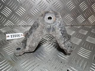 кронштейн двигателя Audi A6 4F/C6 2005, 2.4 л., i, бензин, 4F0199307M