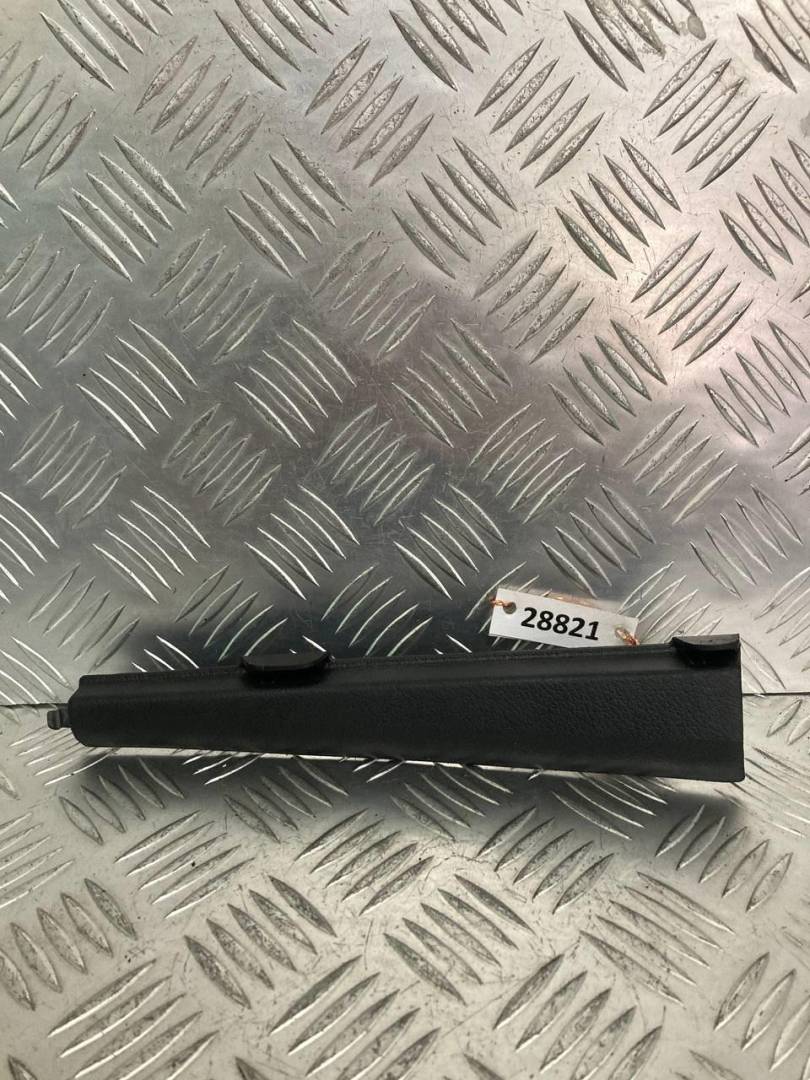 обшивка стойки Audi A6 4F/C6 2005, 3.2 л., i, бензин, седан, 4F0868203A - фото №1