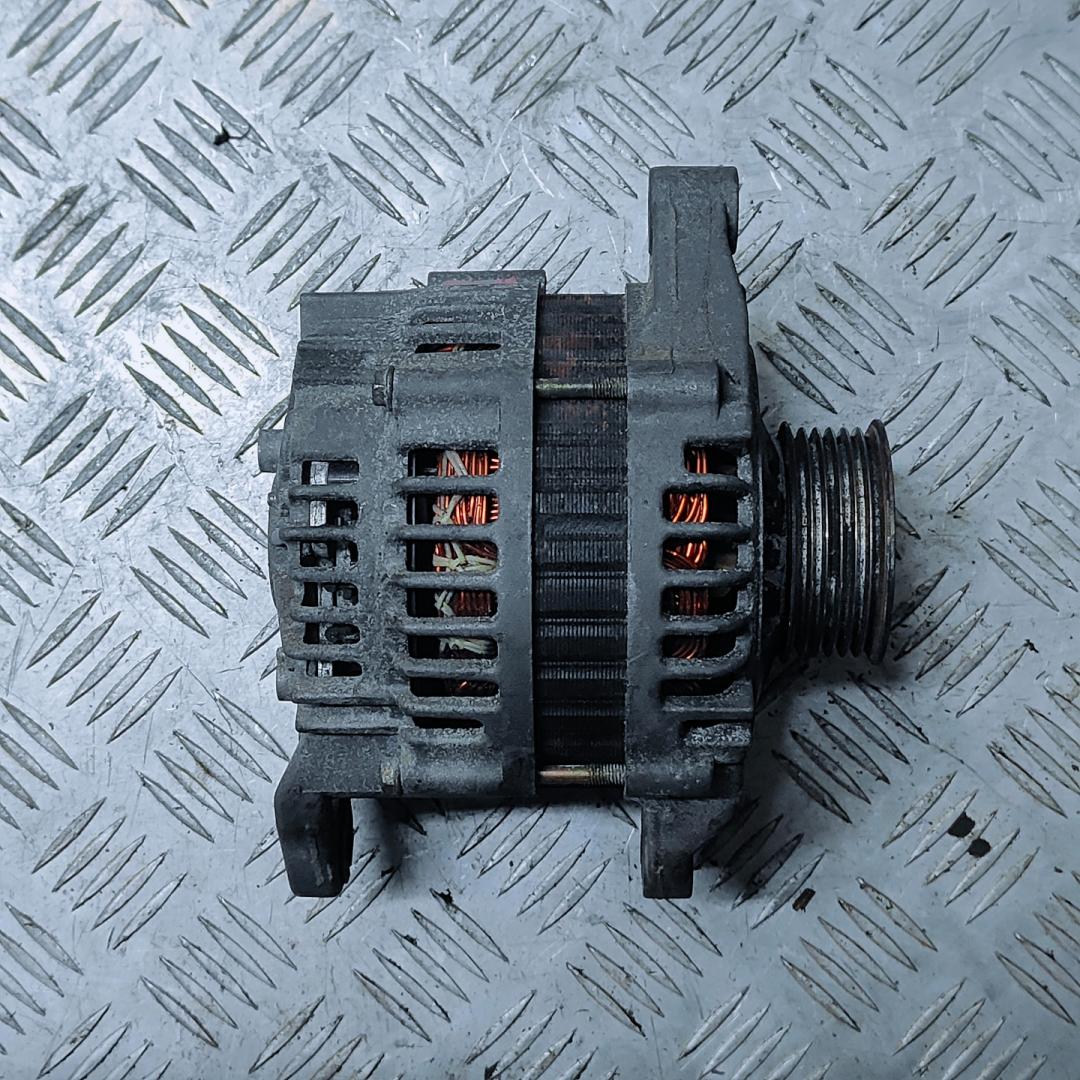 генератор Nissan Almera Tino V10 2003, 1.8 л., QG18DE, бензин, АКПП, передний привод - фото №1