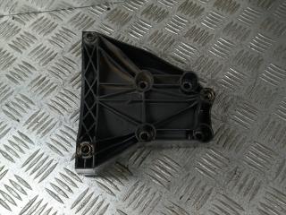 кронштейн компрессора кондиционера BMW X5 E53 [рестайлинг] 2005, 3.0 л., дизель, АКПП, 779220203, 25798000