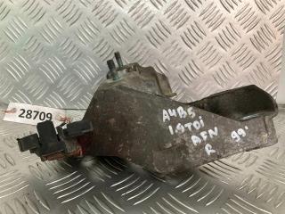 кронштейн двигателя Audi A4 B5 1998, 1.9 л., TDi, дизель, МКПП, 4B0199351B