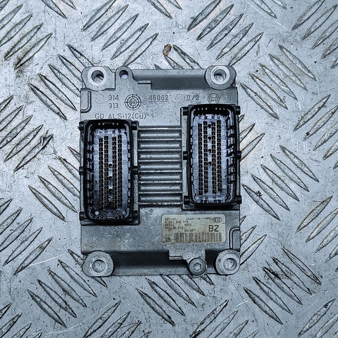 блок управления двигателем Opel Corsa D 2007, 1.2 л., Z 12 XEP, бензин, МКПП, передний привод, 087162, 0261206074, 26SA7136 - фото №1