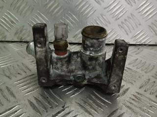 фланец (тройник) системы охлаждения Ford Focus 1 поколение [рестайлинг] 2004, 1.6 л., i, бензин, 1N1G8594