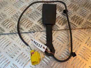 замок ремня безопасности Volkswagen Touareg 1 поколение [рестайлинг] 2008, 3.0 л., TDi, BKS, дизель, АКПП, чёрный, внедорожник 5 дв., полный привод, правый руль, 7L6857778B