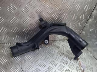 патрубок интеркулера Volkswagen Golf 5 поколение 2009, 2.0 л., TDi, дизель, 5N0145770A