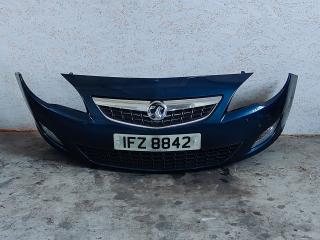 бампер передний Opel Astra J 2012, 1.4 л., i, A 14 XER, бензин, 5МКПП, голубой, передний привод, правый руль, 13264403