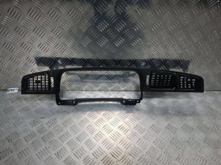 накладка на торпедо (консоль) Volkswagen Passat B4 1995, 3A1857053