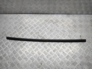 уплотнитель двери Audi Q7 4L 2006, 3.0 л., TDi, BUG, дизель, АКПП, бежево-серый, внедорожник 5 дв., полный привод, правый руль, 4L0837479