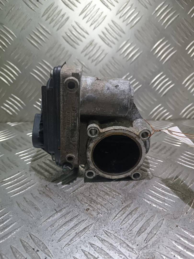 заслонка дроссельная Ford C-Max 1 поколение 2007, 1.6 л., i, бензин, 2S6U9F927F - фото №1