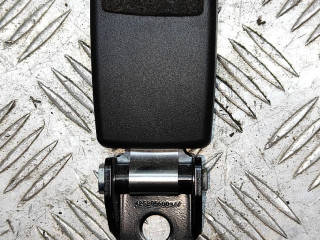 замок ремня безопасности Audi Q7 4L 2006, 3.0 л., TDi, BUG, дизель, АКПП, бежево-серый, внедорожник 5 дв., полный привод, правый руль, 4L0858491A