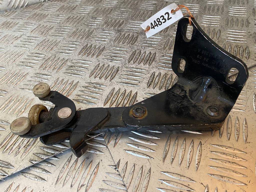 ролик двери сдвижной Volkswagen Caddy 2 поколение 2000, 2K0843398A - фото №1