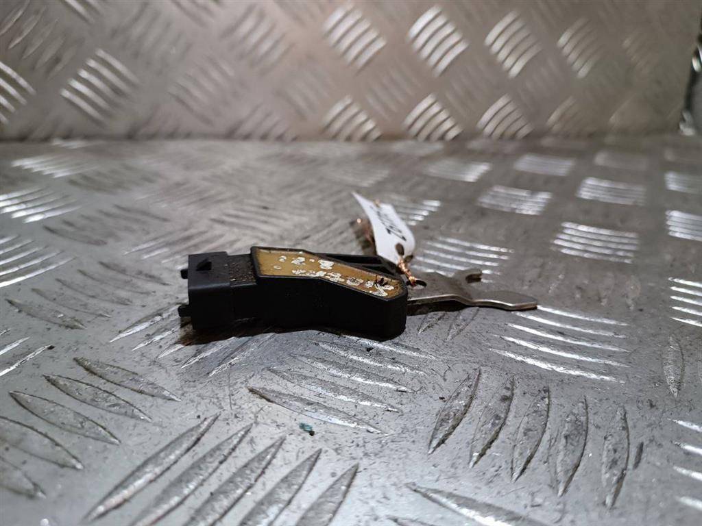 датчик распредвала Opel Sintra 1 поколение 1998, 2.2 л., i, бензин, 232103015 - фото №1