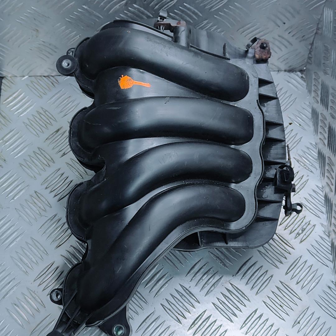 коллектор впускной Kia Ceed 1 поколение 2009, 1.6 л., G4FC, бензин, 5МКПП, передний привод - фото №1