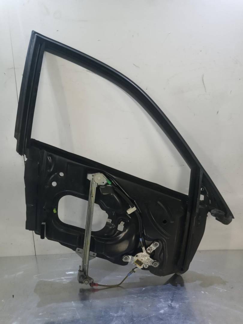 стеклоподъемник передний правый Audi A8 D2/4D 1998, 4D0837398C, 4D0959802G - фото №1