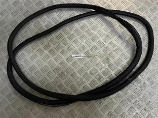 уплотнитель двери Volkswagen Touareg 1 поколение [рестайлинг] 2008, 3.0 л., TDi, BKS, дизель, АКПП, чёрный, внедорожник 5 дв., полный привод, правый руль, 7L0867365G