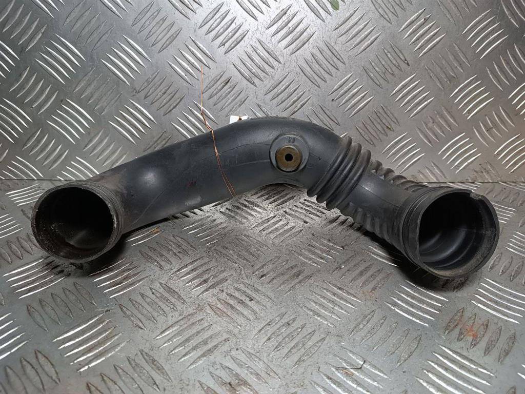 патрубок воздушного фильтра Fiat Idea 1 поколение 2004, 1.4 л., i, бензин, 46826960 - фото №1