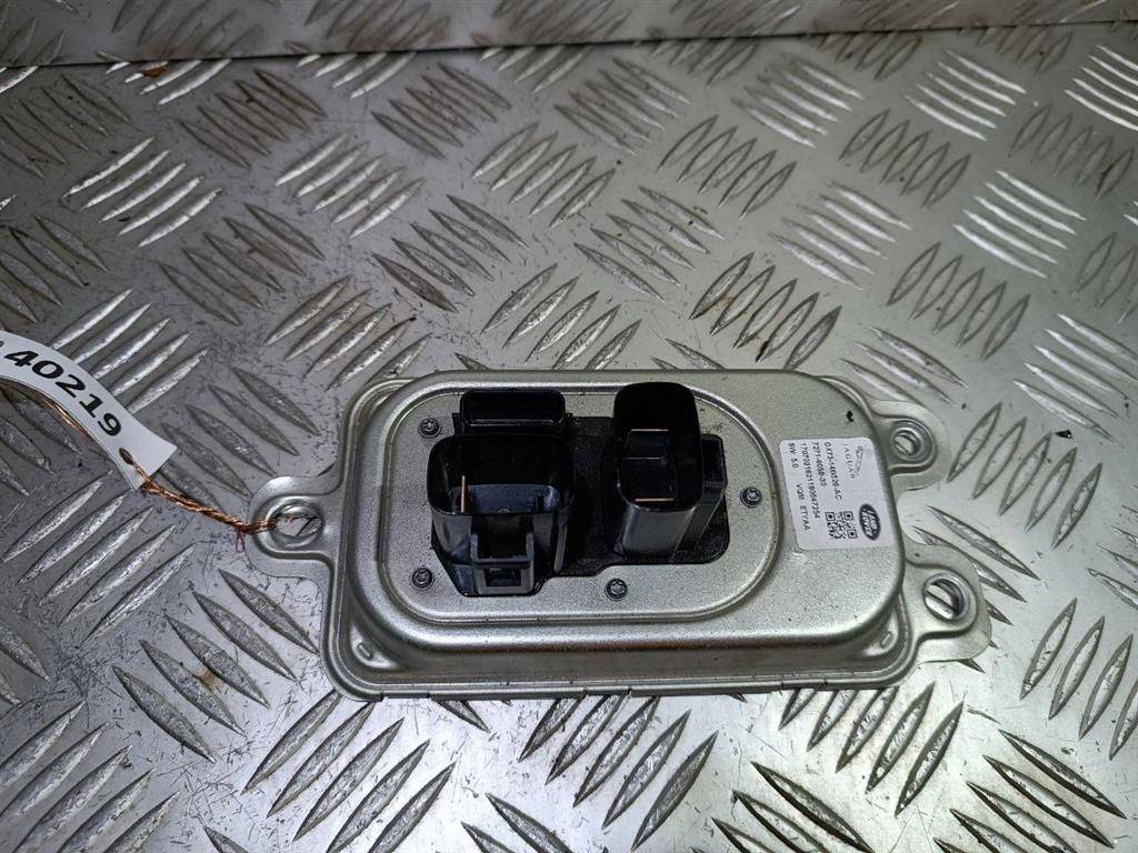 Преобразователь напряжения Land Rover Discovery 5 поколение 2018, 3.0 л., 306DT, дизель, АКПП, фиолетовый, полный привод, правый руль, GX7314B526AC - фото №1