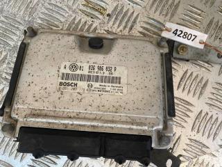 блок управления двигателем Volkswagen Golf 4 поколение 2003, 1.4 л., i, бензин, 036906032P