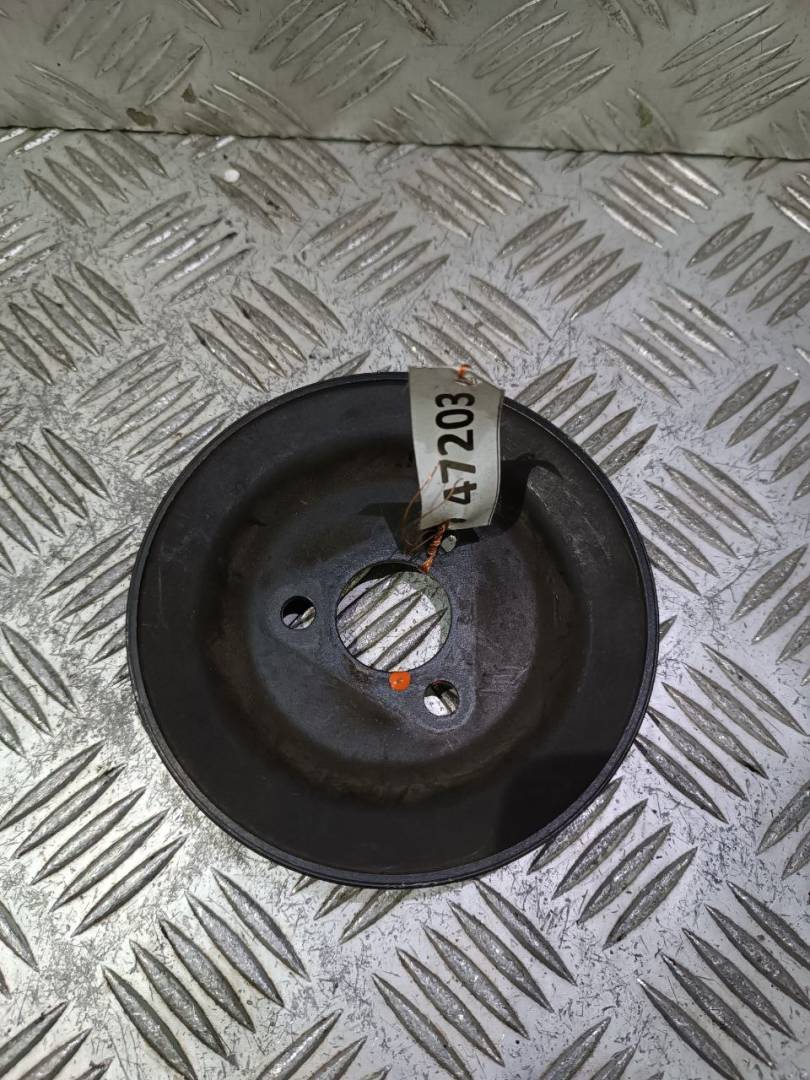 шкив насоса гидроусилителя Volkswagen Passat B5 1998, 1.6 л., i, AHL, бензин, 058145255B - фото №1