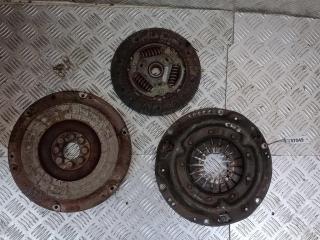 комплект сцепления Chrysler Grand Voyager 3 поколение 2001, 2.5 л., CRD, дизель, МКПП, 38F06