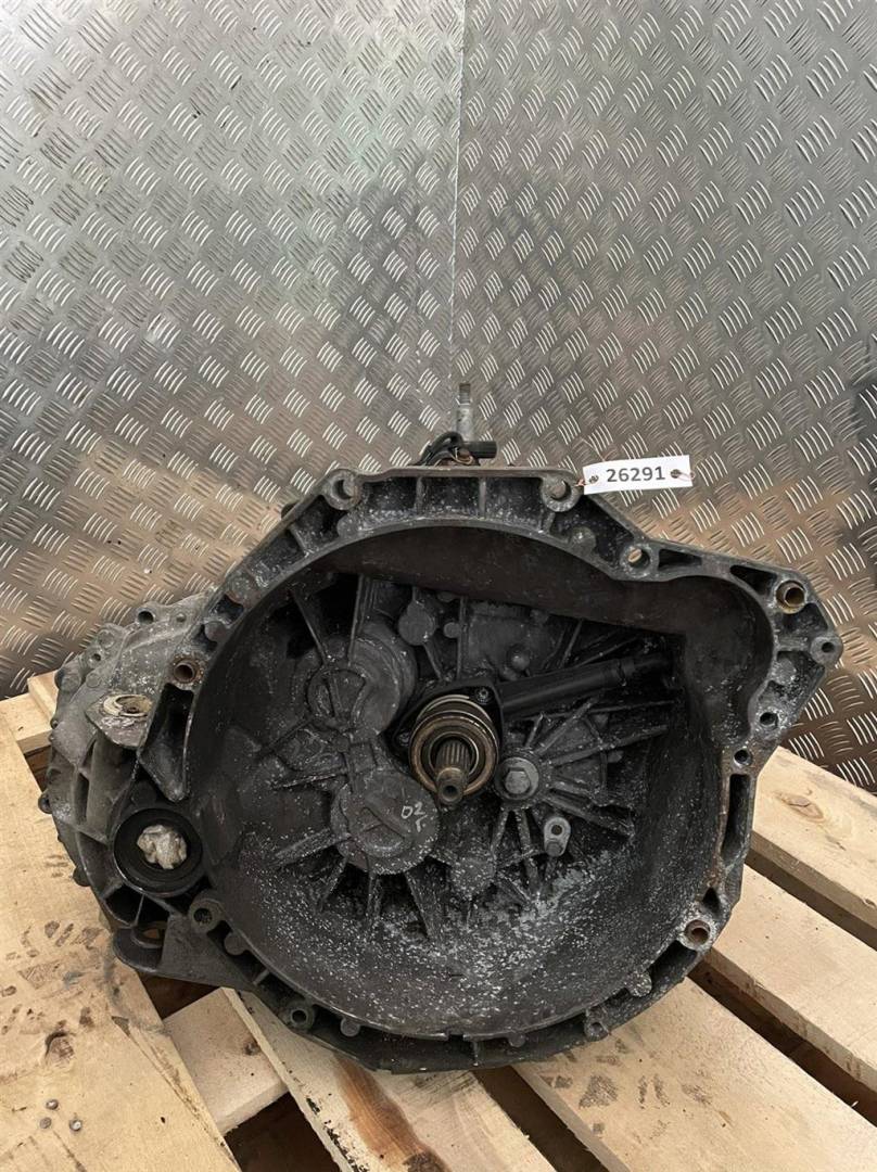 КПП механическая (МКПП) Renault Espace 3 поколение 2002, 2.2 л., DCi, дизель, PK1010 - фото №1