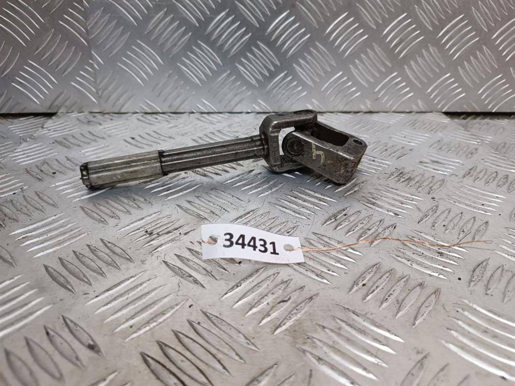 рулевой карданчик Volkswagen Golf 4 поколение 1999 - фото №1