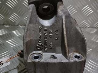кронштейн двигателя Volkswagen Touareg 1 поколение 2004, 5.0 л., TDi, дизель, 07Z199307B