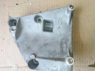 кронштейн компрессора кондиционера BMW 5 серия E39 1996, 2.8 л., i, бензин, 1432237