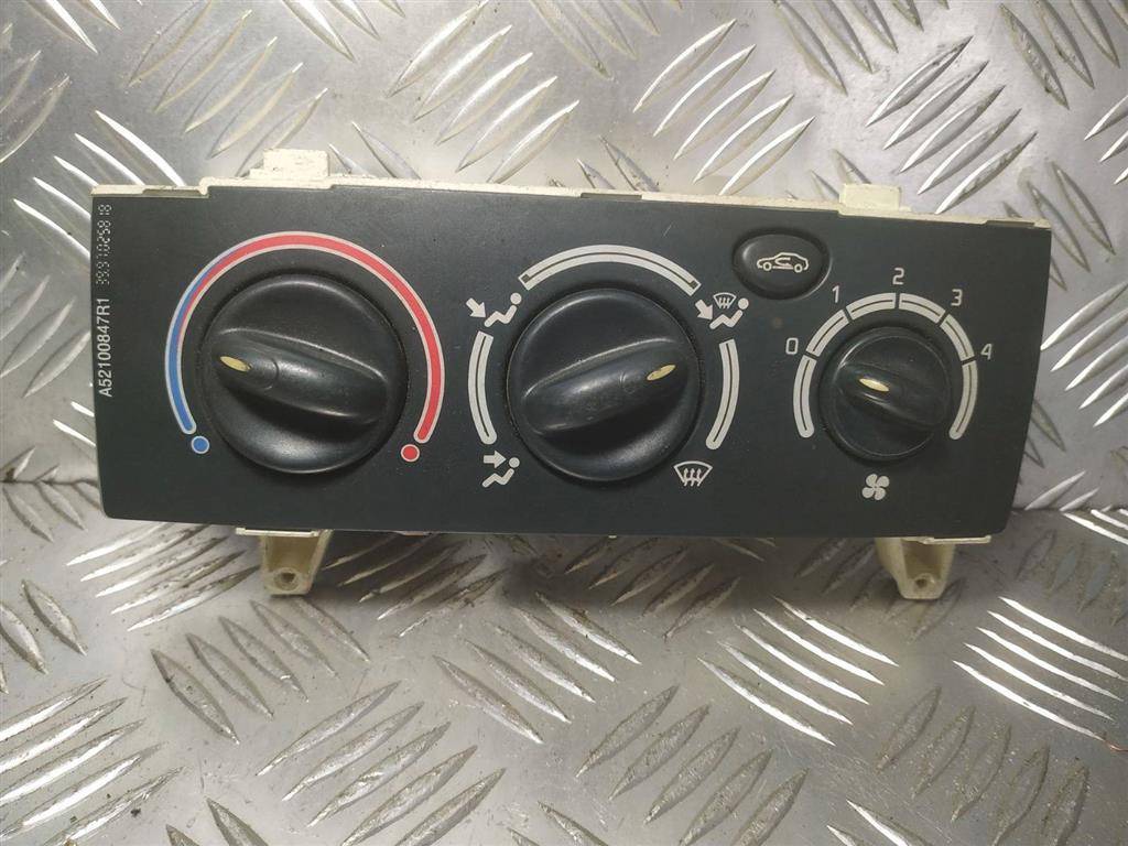 блок управления печки / климат-контроля Renault Megane 1 поколение 1998, 655738N - фото №1