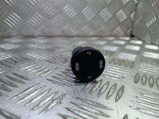 разъем AUX / USB Land Rover Discovery 5 поколение 2018, 3.0 л., 306DT, дизель, АКПП, фиолетовый, полный привод, правый руль, FK7219010AB