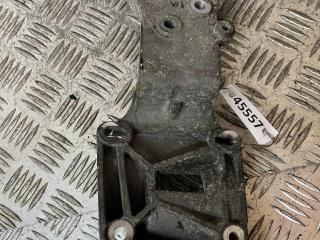 кронштейн генератора Volvo V70 2 поколение 2004, 2.5 л., i, бензин, МКПП, 30750940