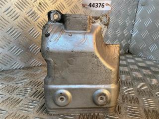 защита (экран) выпускного коллектора Volkswagen Polo 4 поколение 2003, 1.2 л., i, бензин, МКПП, 03E253235D