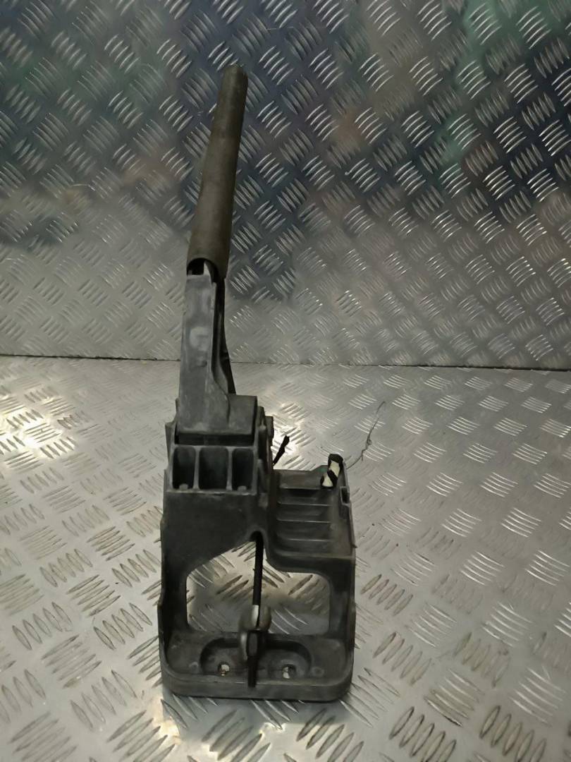 рычаг ручного тормоза (ручника) Volkswagen Caddy 3 поколение 2005, 1.9 л., TDi, дизель, МКПП, минивэн, 1T1711303E - фото №1