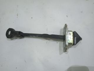 ограничитель открывания двери Mazda 3 BK 2005