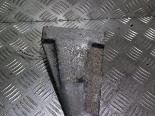 кронштейн двигателя Mercedes-Benz C-Класс W203/S203/CL203 [рестайлинг] 2006, 2.2 л., CDi, дизель, A6112230804