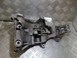 кронштейн (крепление) Audi A6 4F/C6 2006, 2.0 л., TDi, дизель, 03G903143D