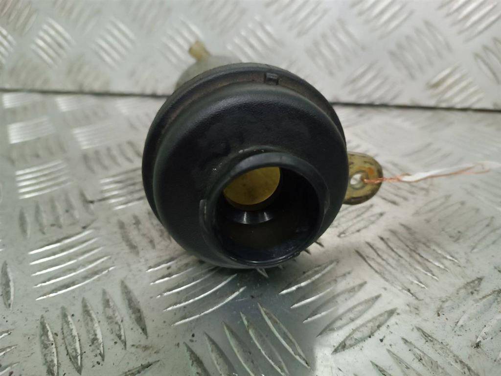 бачок гидроусилителя Ford C-Max 1 поколение 2005, 1.6 л., i, бензин, 4M513531AD - фото №1