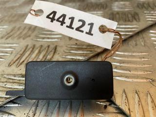 разъем AUX / USB Volkswagen Touareg 1 поколение [рестайлинг] 2008, 3.0 л., TDi, BKS, дизель, АКПП, чёрный, внедорожник 5 дв., полный привод, правый руль, 1K0035724