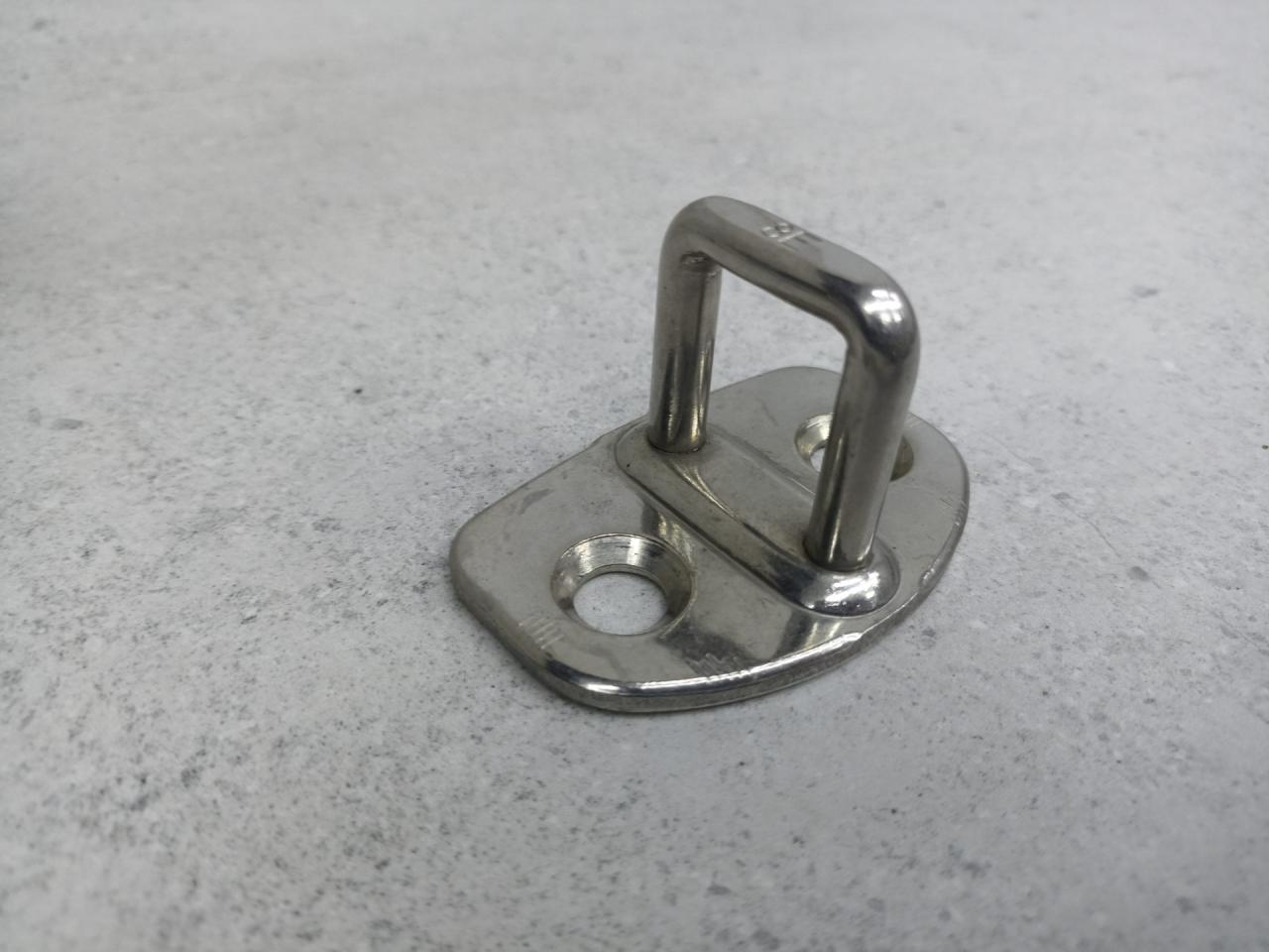 кронштейн (крепление) Porsche Panamera S 970 (2009 - 2013), 8E0837033 - фото №1