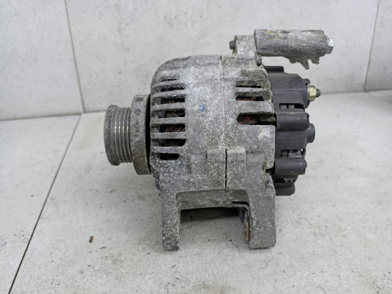 генератор Renault Scenic 2 поколение 2004, 8200100907 - фото №1