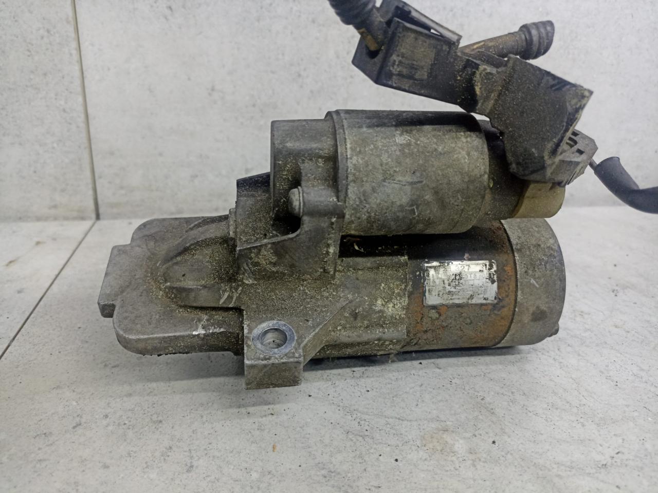 стартер Mazda CX-7 1 поколение 2006, M000T87681 - фото №1