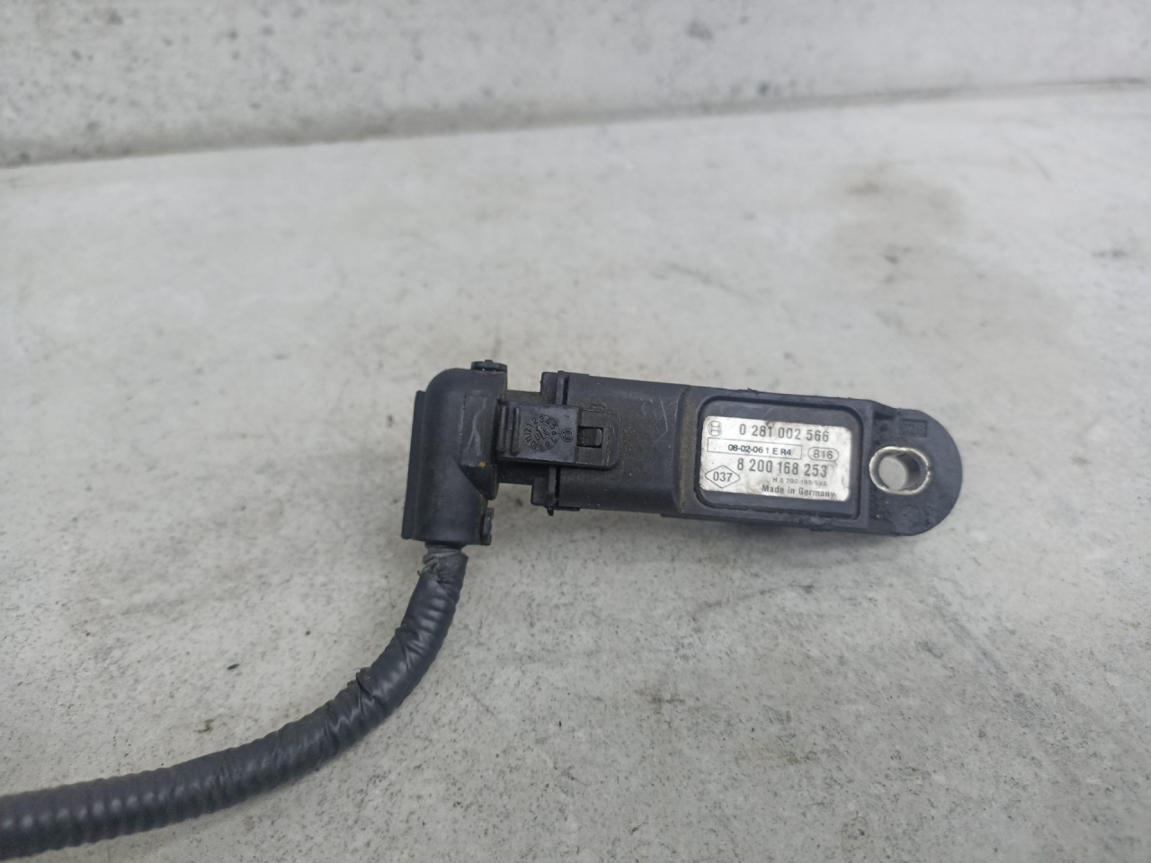 датчик абсолютного давления Renault Kangoo 2 поколение 2010, 1.5 л., 8200168253, 0281002566 - фото №1