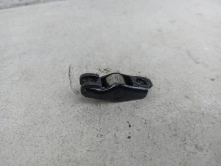 коромысло клапана (рокер) Renault Trafic 2 поколение [рестайлинг] 2009, 7701062311